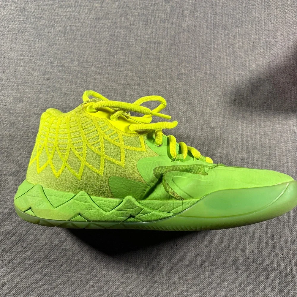 Puma MB.01 Rick and Morty Men 10 Green Red Mismatched Basketball Shoes 376682-01